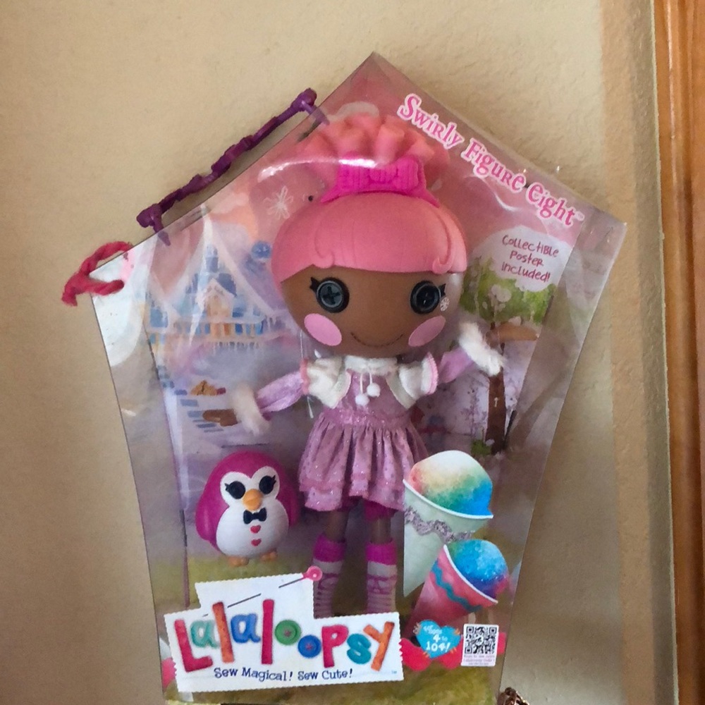 lalaloopsy doll